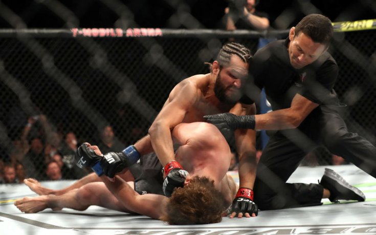 Звезди на UFC три пъти си налитат на бой