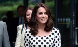  Кейт Мидълтън 