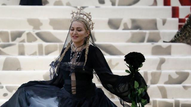 Разярени фенове съдят Мадона заради закъснения на концерти