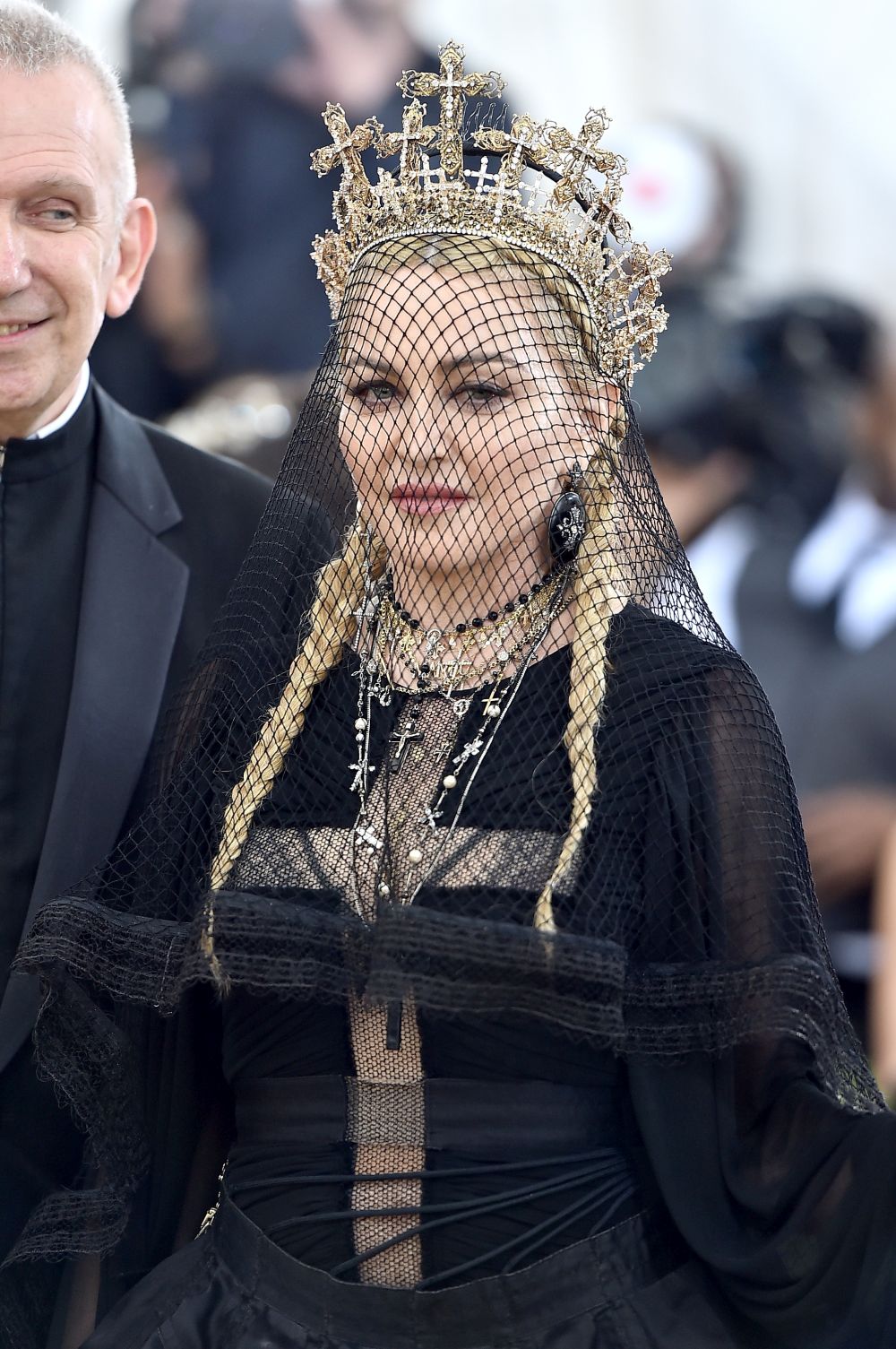 Различните лица на Мадона на Мет Гала, 2018