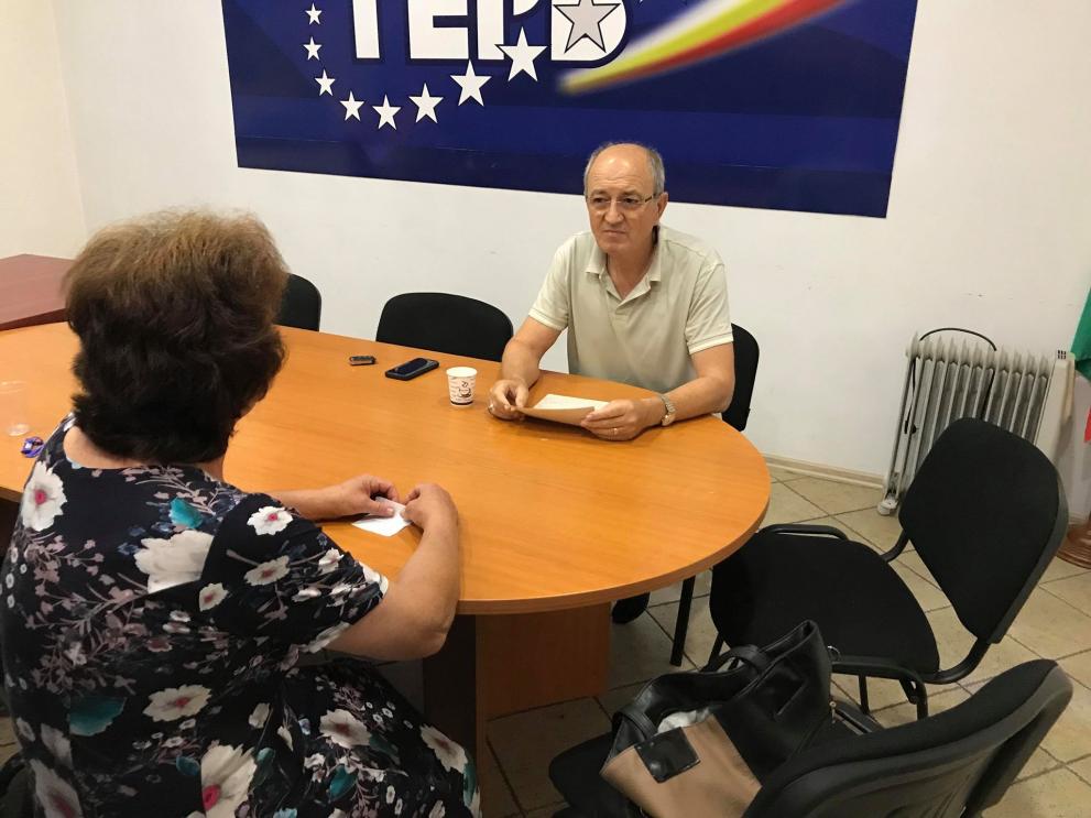 Депутатът от ГЕРБ Кирил Калфин проведе приемна с жители на Кюстендил и региона