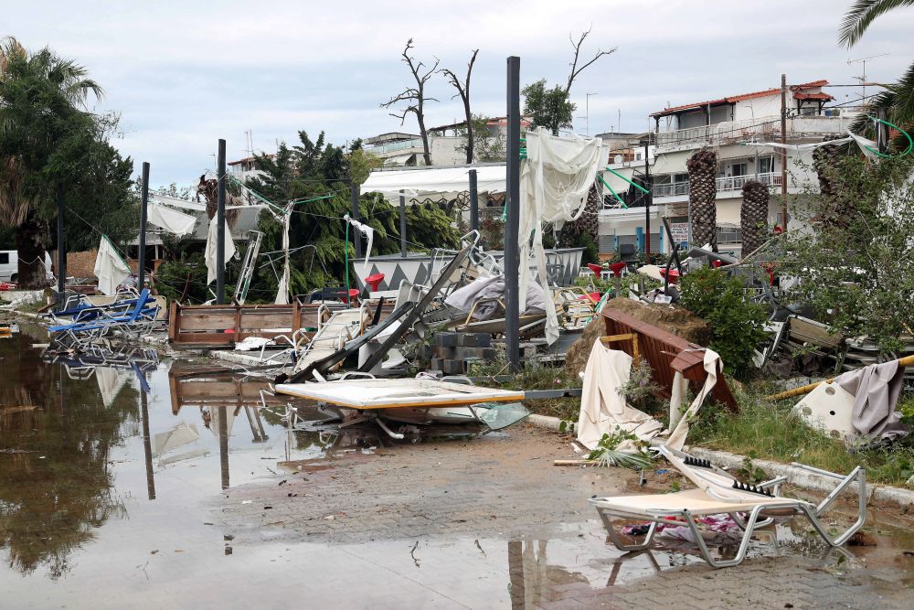 Мощна буря удари района на Халкидики в Гърция