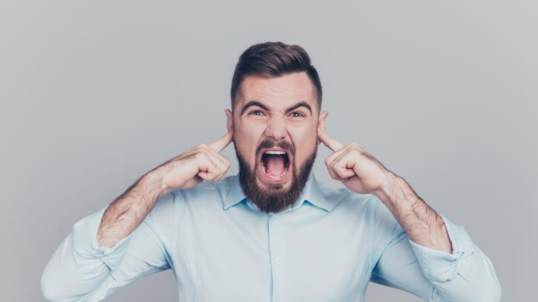  5 сигурни знака, че към този момент му лазиш по нервите 