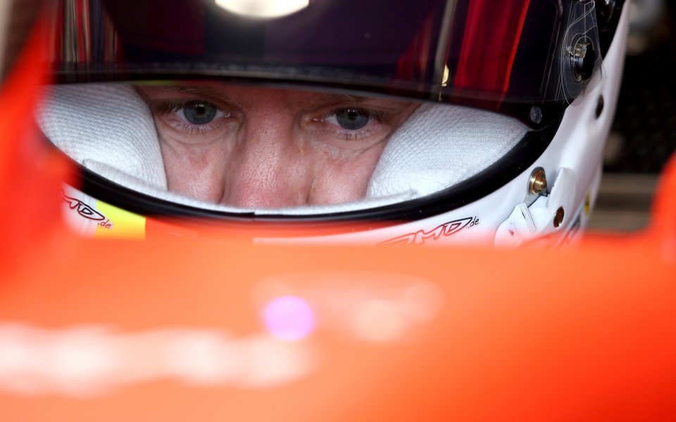 Пилотът на Ферари във Формула 1 Себастиан Фетел показа, че