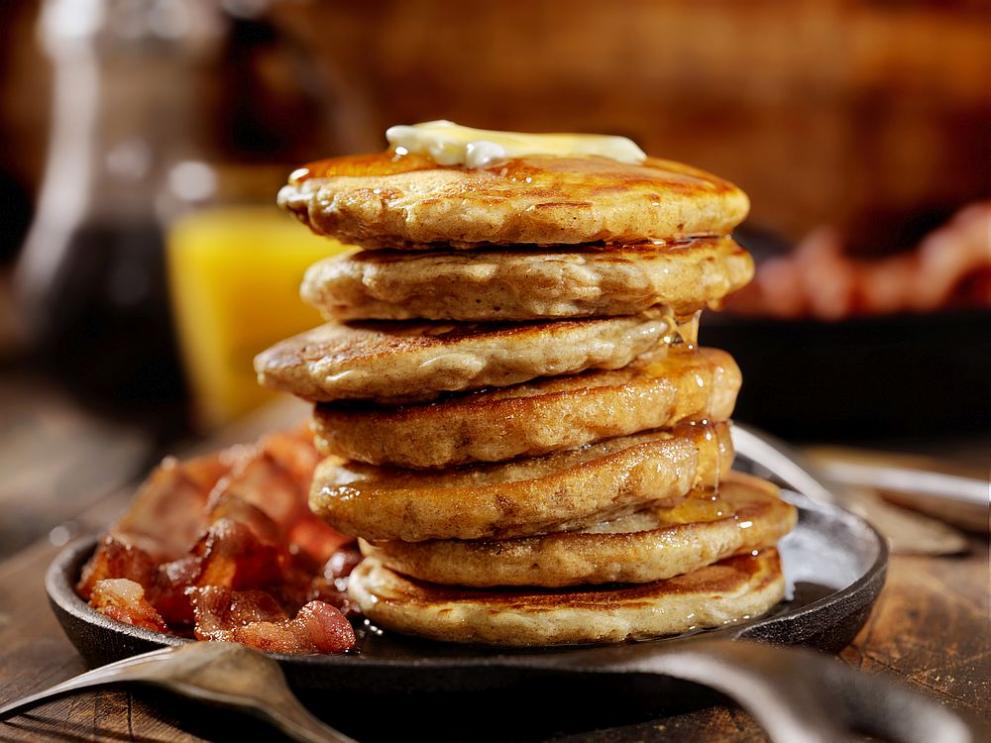 Много начинаещи готвачи се сблъскват с един проблем: палачинките, които