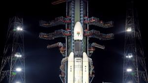 Индия мисля Луната