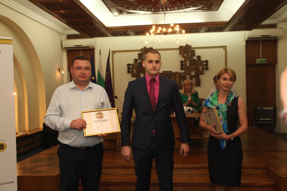 Община Свищов е сред големите победители в класацията на вестник "24 часа" за "Образцова община" в Северен централен район