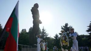 Варна почете паметта на Никола Вапцаров