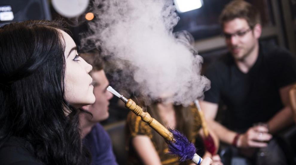 Лекар: Едно наргиле се равнява на 100 цигари, а райският газ може да се окаже адски