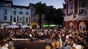 Концерт край фонтана в петък вечер във Варна
