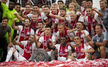 Аякс спечели Суперкупата на Холандия след като победи вицешампиона ПСВ