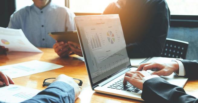 Рекордните над 25 млн лева дневно харчи държавата за обществени