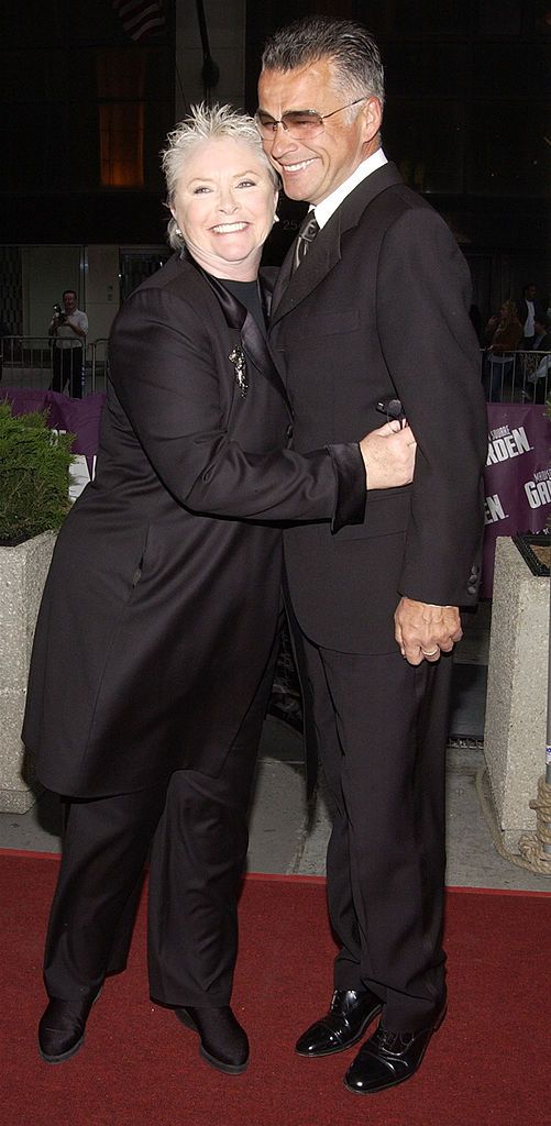 Сюзън Фланъри и Иън Бюканън през 2002 г.