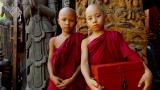 Монашеството - най-високата чест в бирманското семейство 