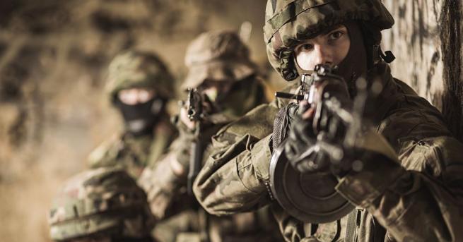 Общо 50 български военнослужещи от състава на Сухопътните войски и