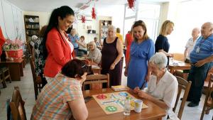 Зорница Русинова