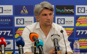 Симеон Славчев Директорът акцентира че полузащитникът е един от българите