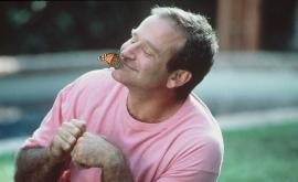  Робин Уилямс 