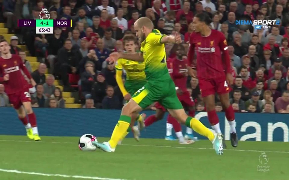 Голямата звезда на Норич Сити - Теему Пуки, върна един