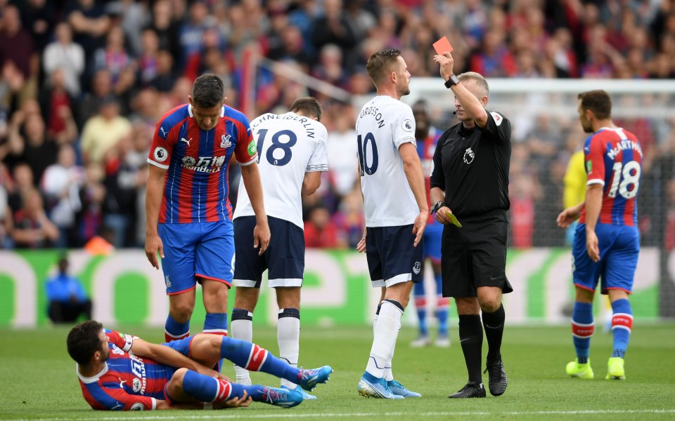 Отборите на Кристъл Палас и Евертън не успяха да излъчат