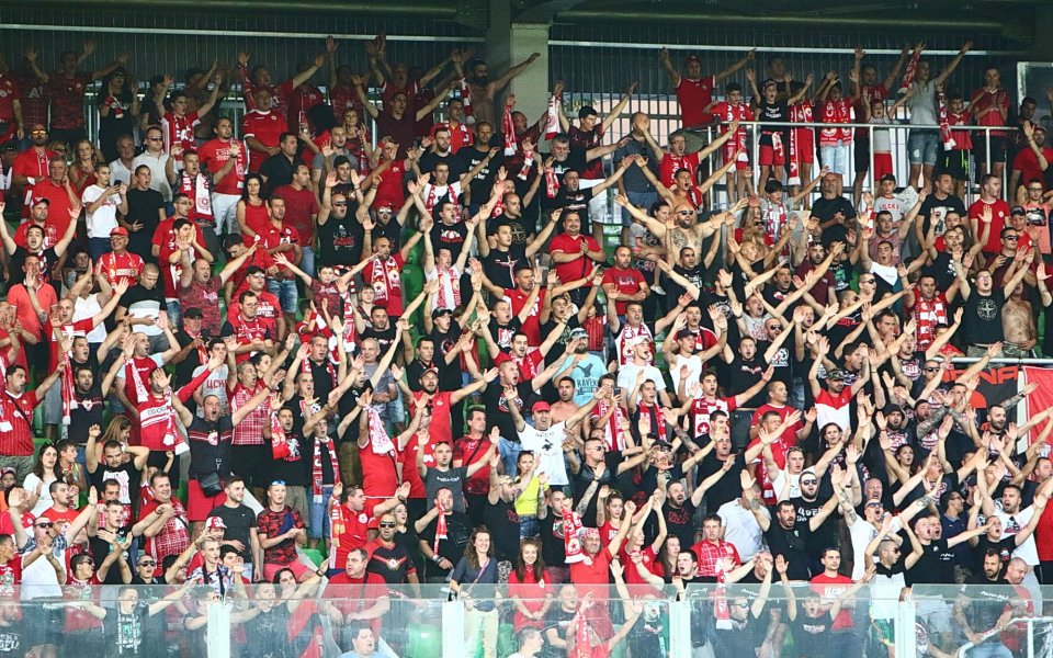 ЦСКА продължава да работи активно по селекцията преди края на