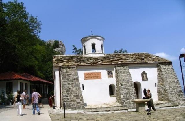 манастир Свети Иван Пусти