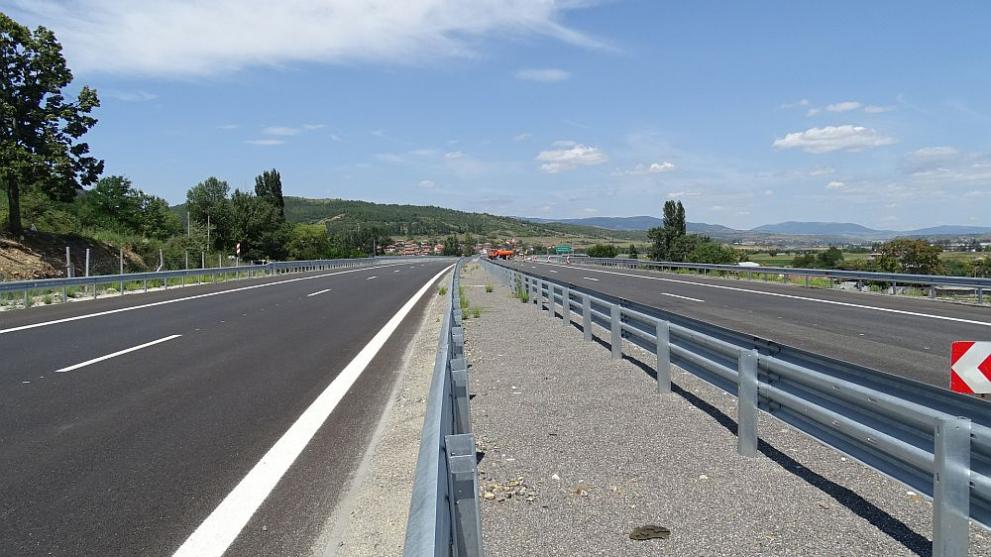 България обяви търг за част от магистралата до границата с
