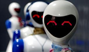 Защо роботите все още не навлизат масово в живота ни