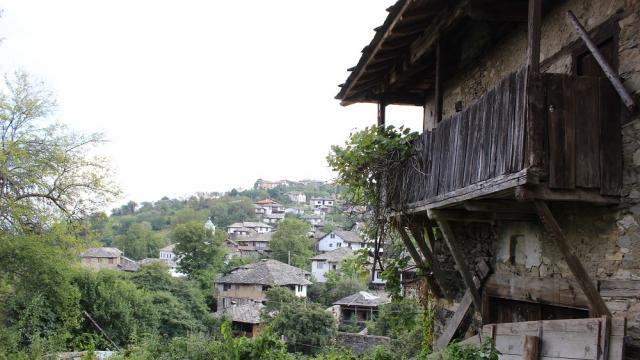 Долен – там, където времето е спряло (СНИМКИ)