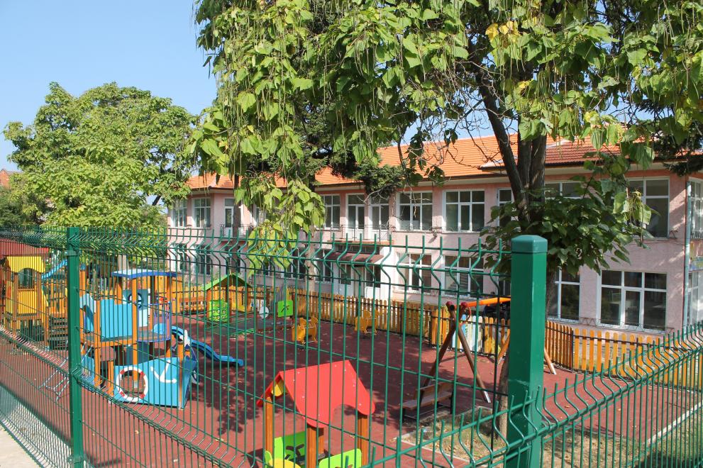 Ремонт за над 1 млн лв на детска градина в Омуртаг