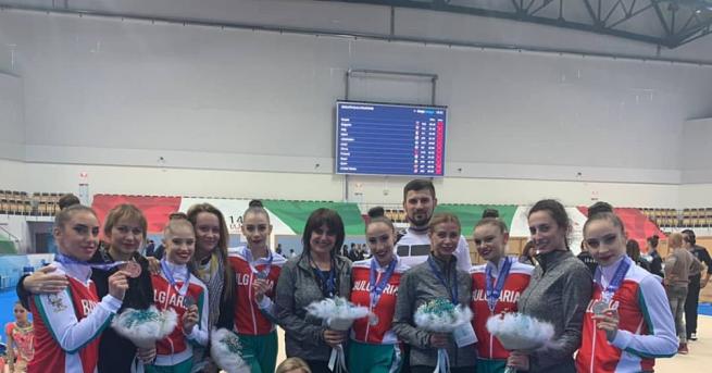 Българският ансамбъл по художествена гимнастика завоюва златен медал във финала