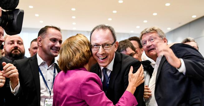 Свят Безпрецедентен възход на антиимигрантите в Германия В Саксония където