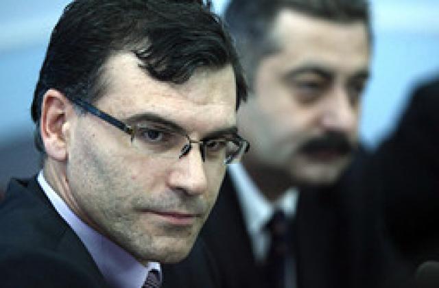 Дянков вече готов да се погрижи за хората и бизнеса