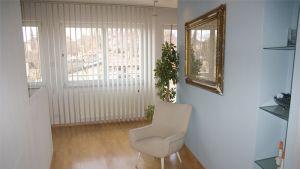 Цените на имотите се сринаха с 40