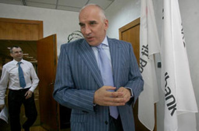 Хампарцумян: Не започвайте бизнес сега