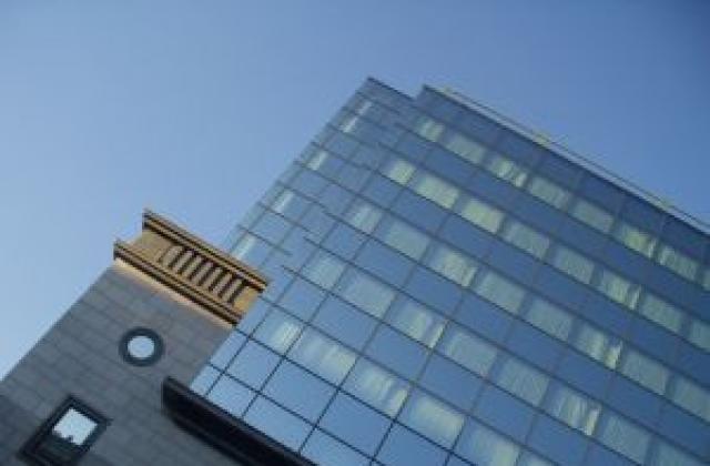 Гръцките банки решени да запазят дъщерните си клонове в България и Румъния