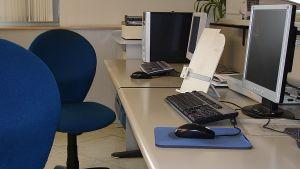 Майките пенсионерите и безработните с обезщетение не подават новите декларации