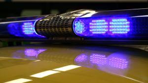 Задържаха двама ревизори на НАП