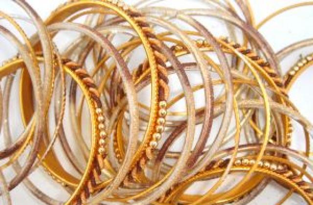 НАП: 2 млн. лв. в хазната от продажба на 80 кг злато