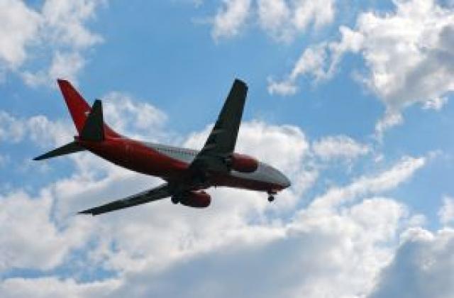 Самолетните билети поевтиняха с 18%