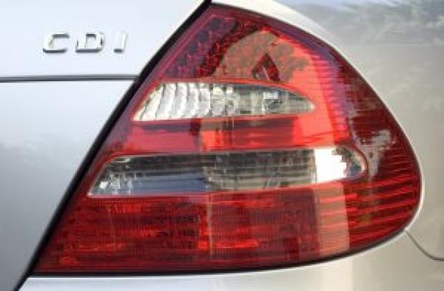 Банки продават мазерати и мерцедеси на длъжници