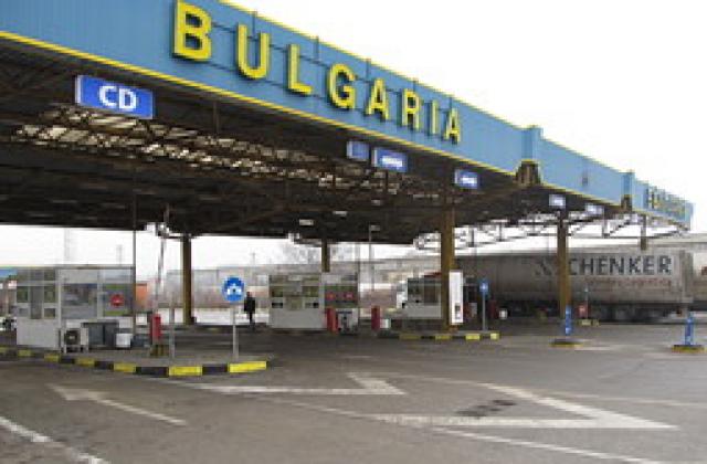 Митниците върнаха 15 млн. лв. акциз за стари коли