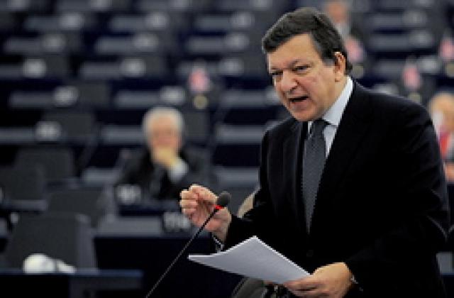 Барозу предлага координирани действия на европейските банки