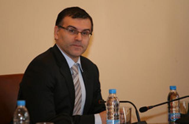 С 5% са се повишили приходите от акцизи върху горивата