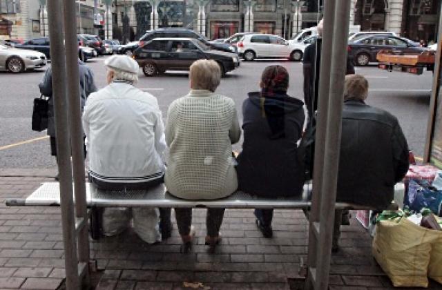 НОИ ускори едва процедурата за отпускане на пенсии