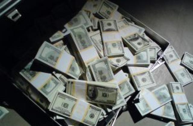 Най-богатите изгубиха 9 млрд. долара за седмица