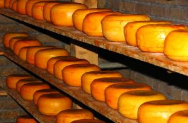 Фермери разнасят сирене по домовете