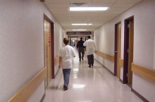 Здравната каса маха лимитите за болниците