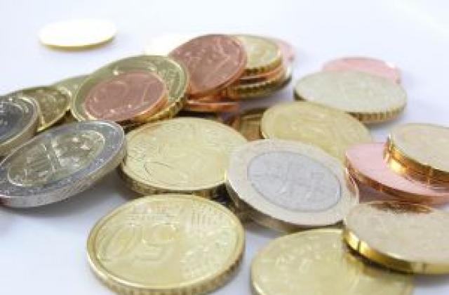 Дарения ни спестяват до 65% от данъците