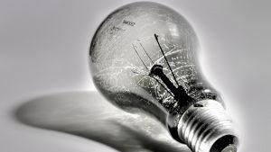 Токът ще поевтинее с 5 от 1 юли